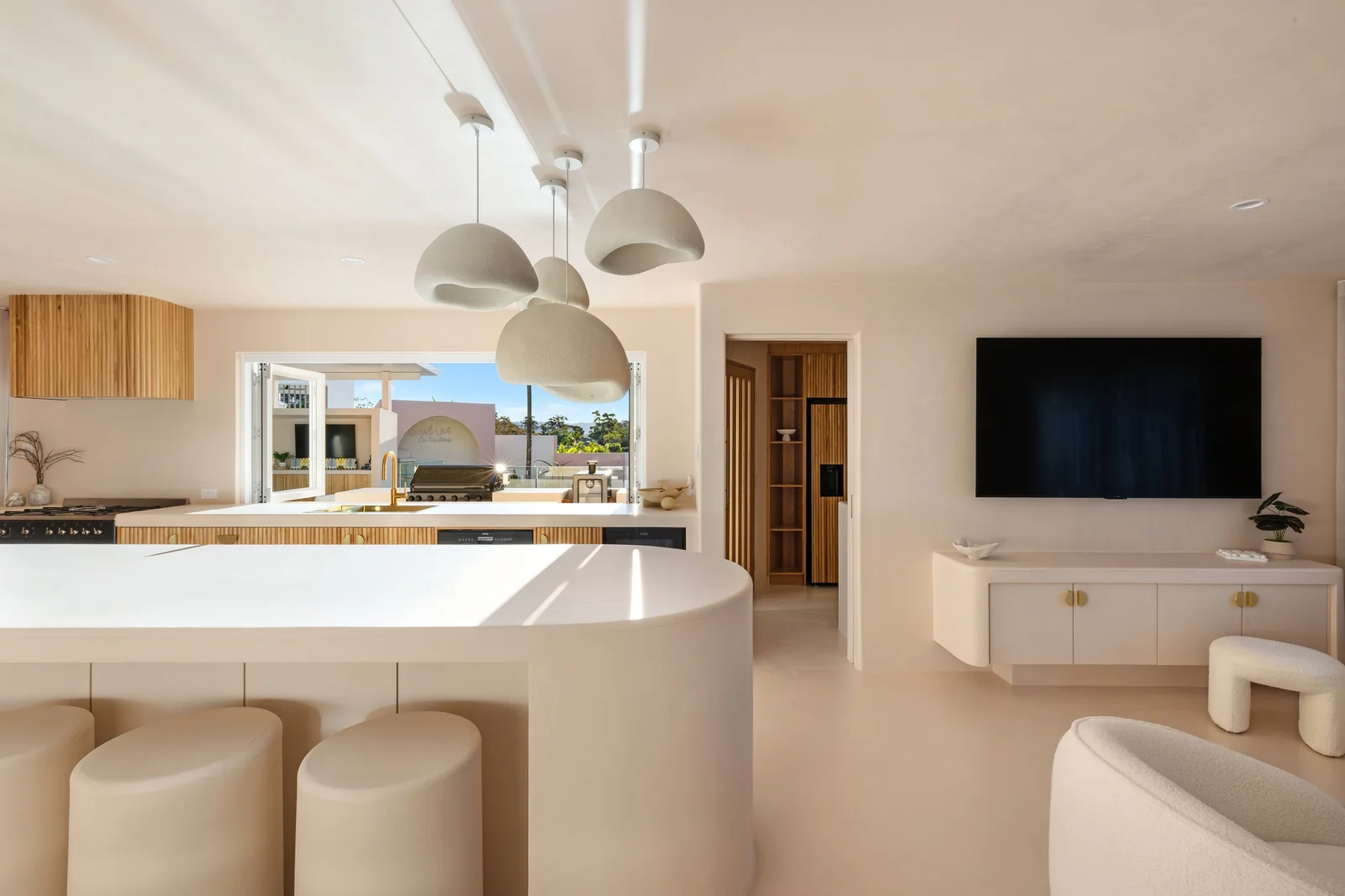 Stone Kitchen. Kitchen of a Gold Coast residence by SunnyDay Development.