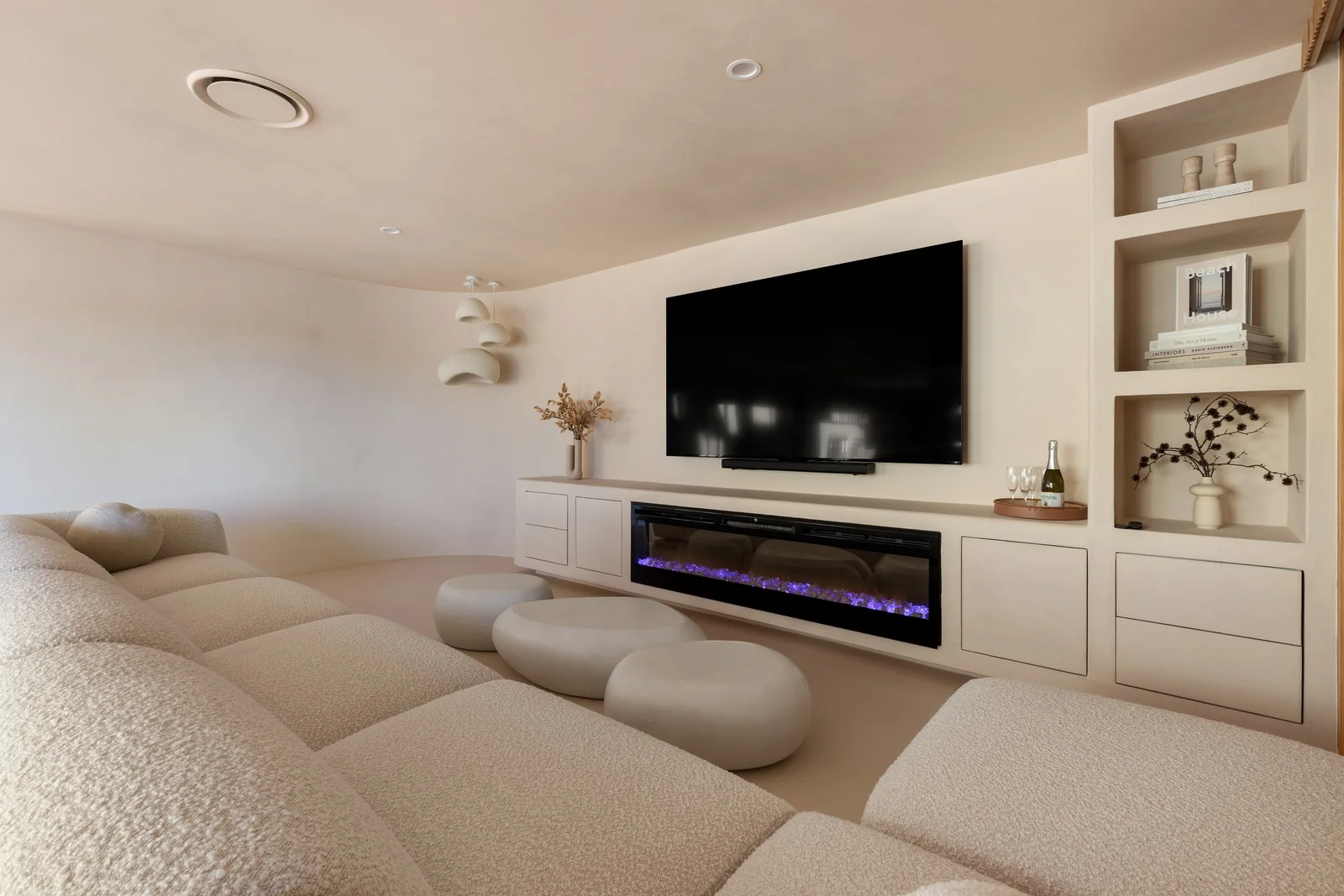 Media Lounge. Media room of a Gold Coast residence by SunnyDay Development.